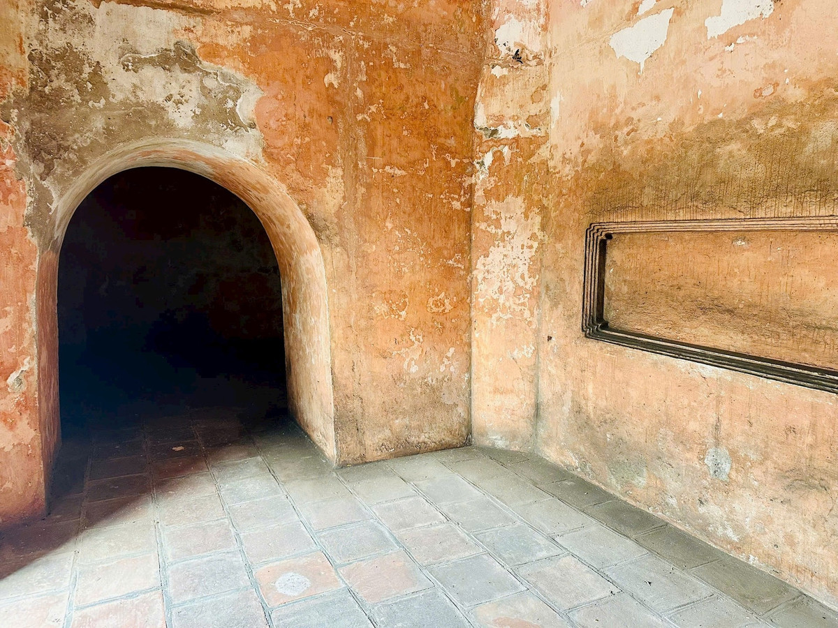 Thông tin Cột cờ Hà Nội chính thức mở cửa đón khách tham quan từ ngày 1/1/2025 đã thu hút rất nhiều sự quan tâm. Trên các hội nhóm, nhiều bạn trẻ đã lên lịch trình rủ nhau đến đây tham quan nhân dịp nghỉ lễ.