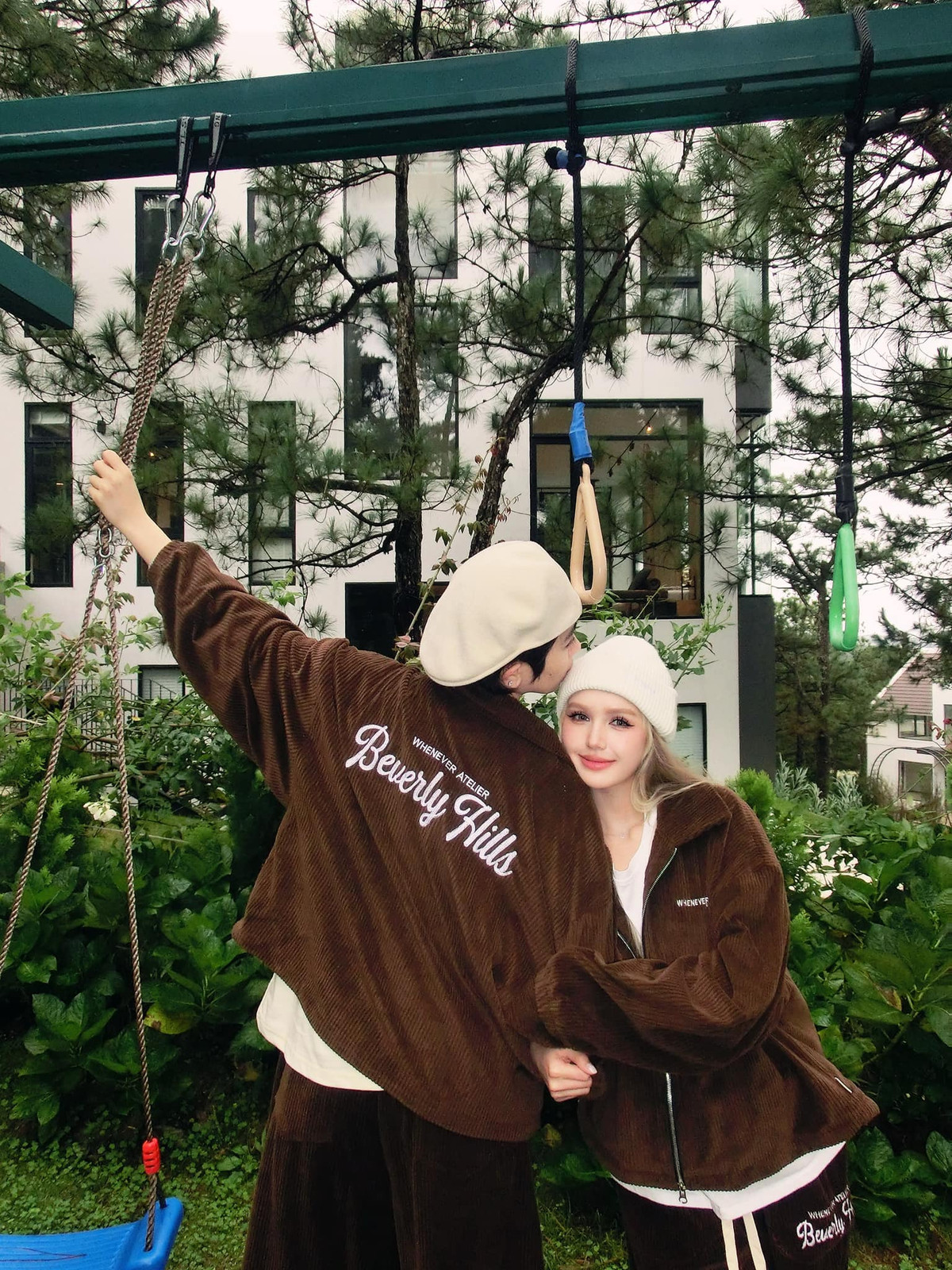 Những khoảnh khắc đong đầy hạnh phúc của Xoài Non và Gil Lê nhận được nhiều lời khen ngợi, xuýt xoa từ khán giả.