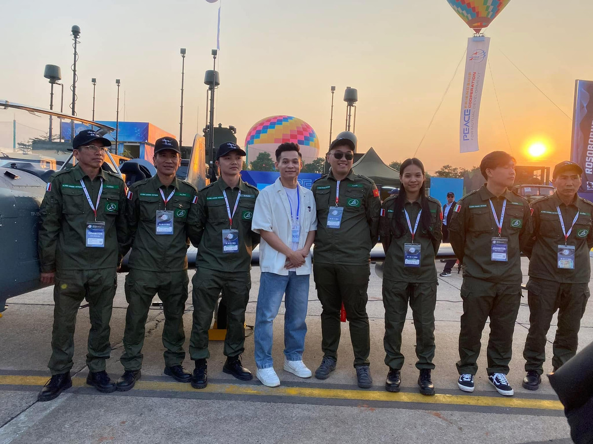 Bởi trước đó, Độ Mixi từng nhiều lần được VTV nhắc tới. Thậm chí, chính bản thân nam streamer cũng từng bày tỏ, chính nhờ việc được VTV "ngó ngàng" tới, bản thân anh đã bỏ được nhiều tật xấu trên không gian mạng,