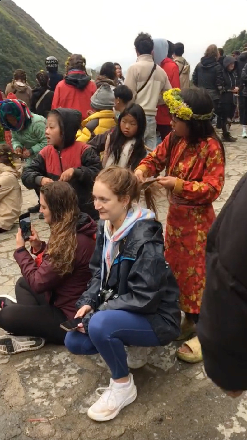 Sự thân thiện, đáng yêu của người dân Hà Giang đã khiến nơi đây trở thành điểm đến được nhiều du khách Tây lựa chọn khám phá trong những năm gần đây. (Ảnh: hieu.nong.ctv)