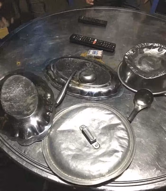 Nhiều bạn trẻ hào hứng cho biết, màn "đi bão" đêm nay là sự tập dượt cho đêm chung kết lượt đi sẽ diễn ra vào ngày 2/1/2025 tới.