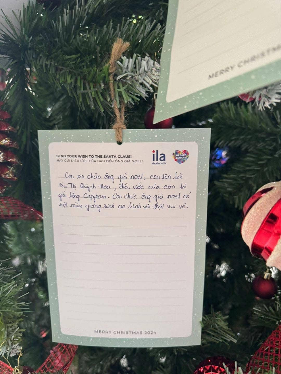 Nhiều người cũng bày tỏ mong muốn chung tay để có thể làm ông già Noel hiện thực hóa một số điều ước của các em nhỏ.