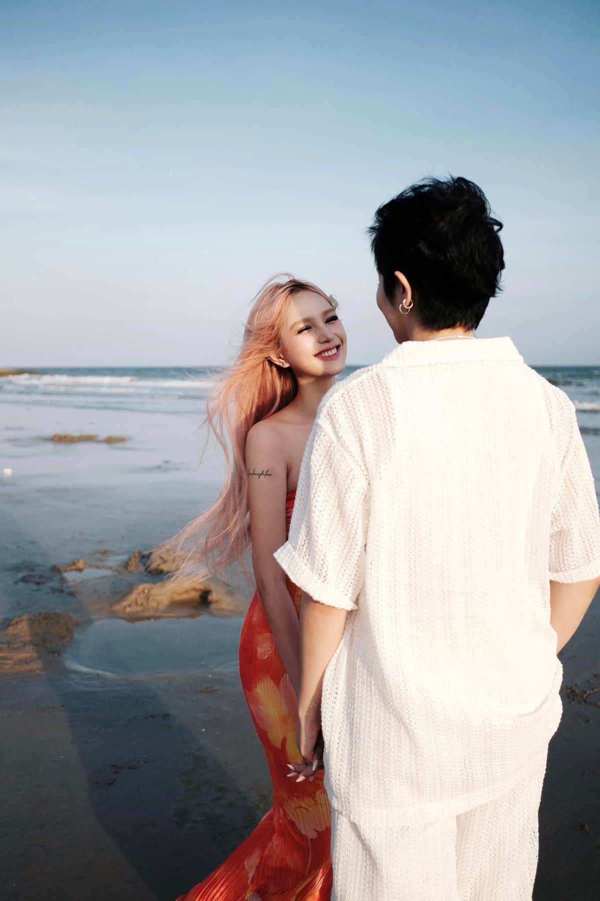 Gil Lê còn thoải mái đưa Xoài Non tới những sự kiện quan trọng của bản thân.