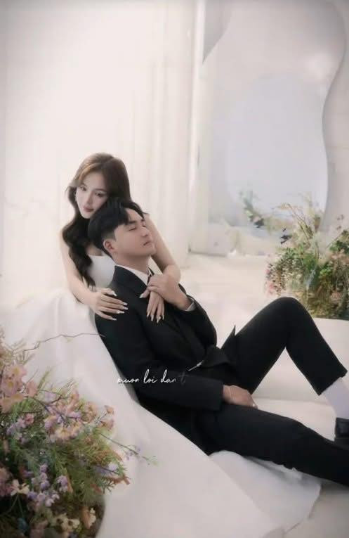 Chồng của cô nàng có ngoại hình cao ráo, điển trai.