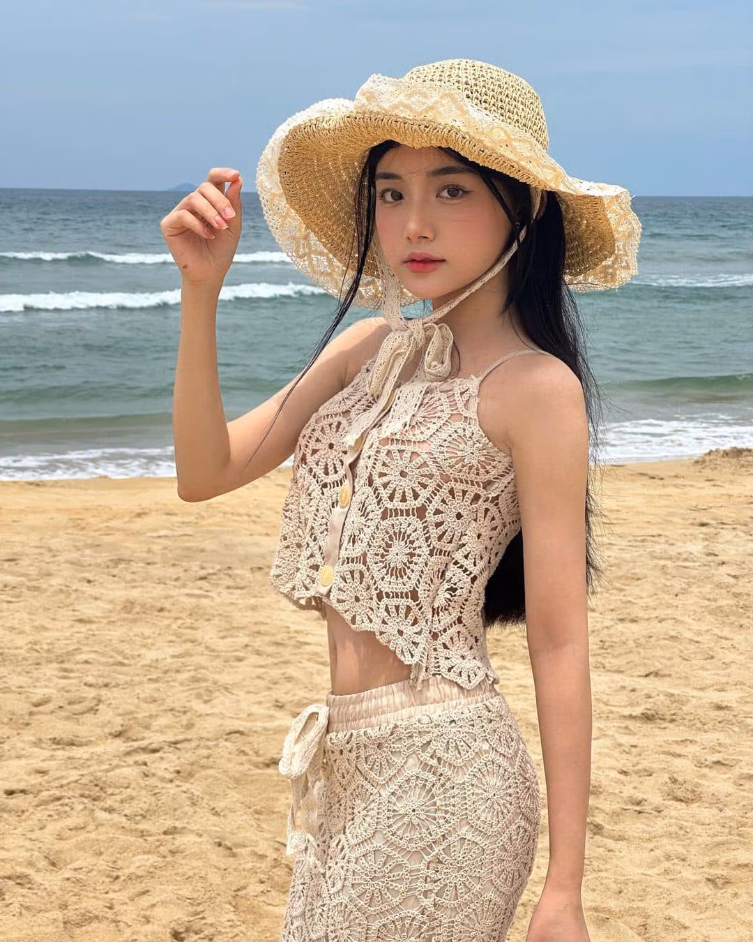 Không chỉ đơn thuần là ăn uống, Quỳnh Trương còn kết hợp nhiều yếu tố khác như nấu ăn, chia sẻ về cuộc sống, tạo ra những video vừa hài hước vừa bổ ích.