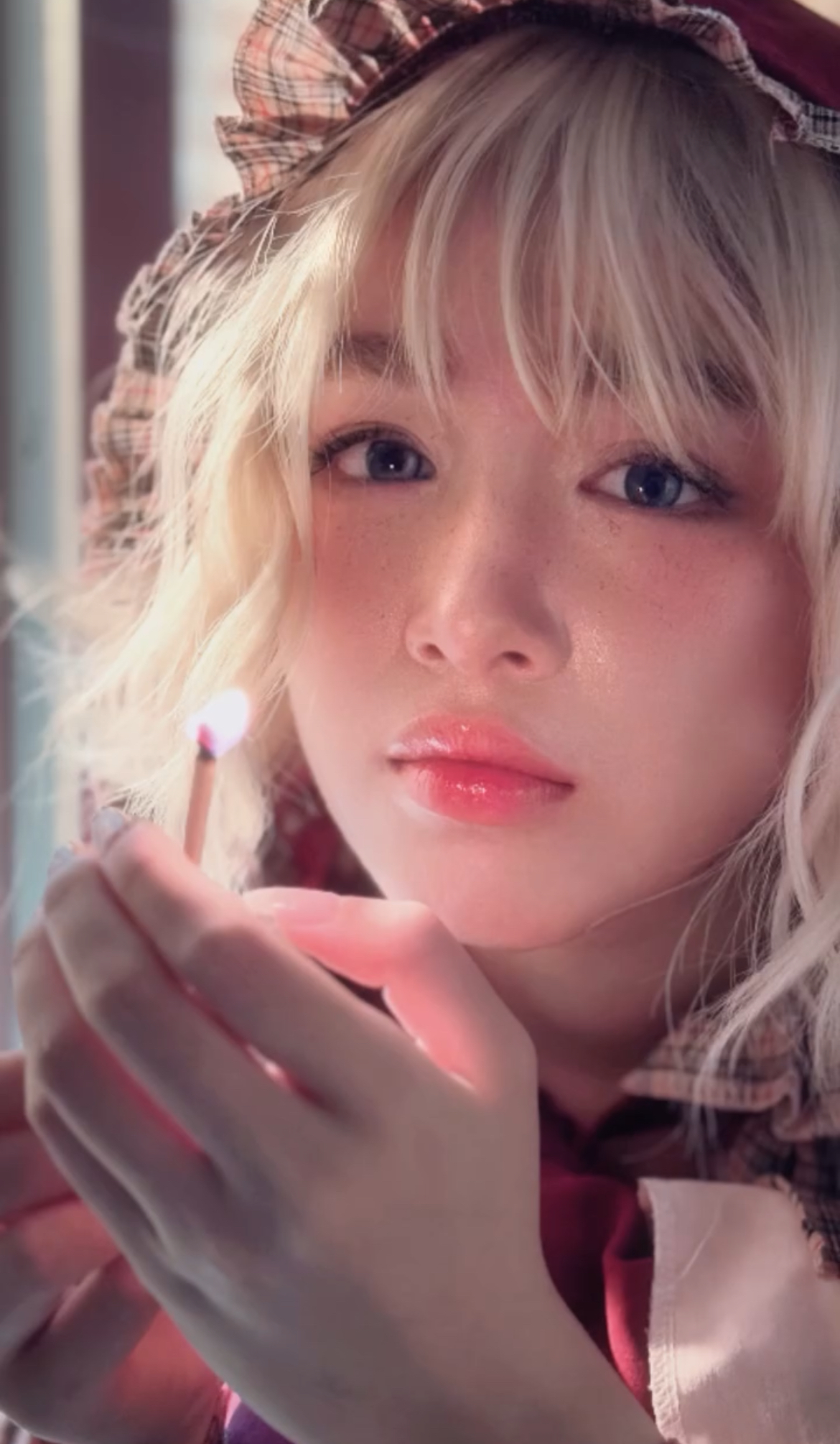 Ngoài ra, trong clip mới nhất này, Lọ Lem còn thể hiện được tài năng diễn xuất. Nhiều người hy vọng cô nàng sẽ đầu tư thêm về kỹ năng diễn xuất để có thể lấn sân lĩnh vực điện ảnh trong tương lai.