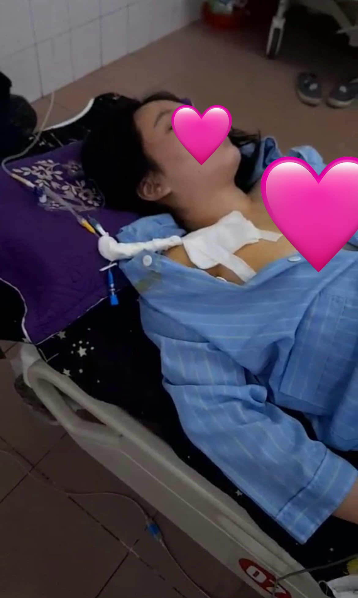 Câu chuyện về nghị lực phi thường của cô bạn sinh viên khiến nhiều người cảm thấy vô cùng cảm phục.