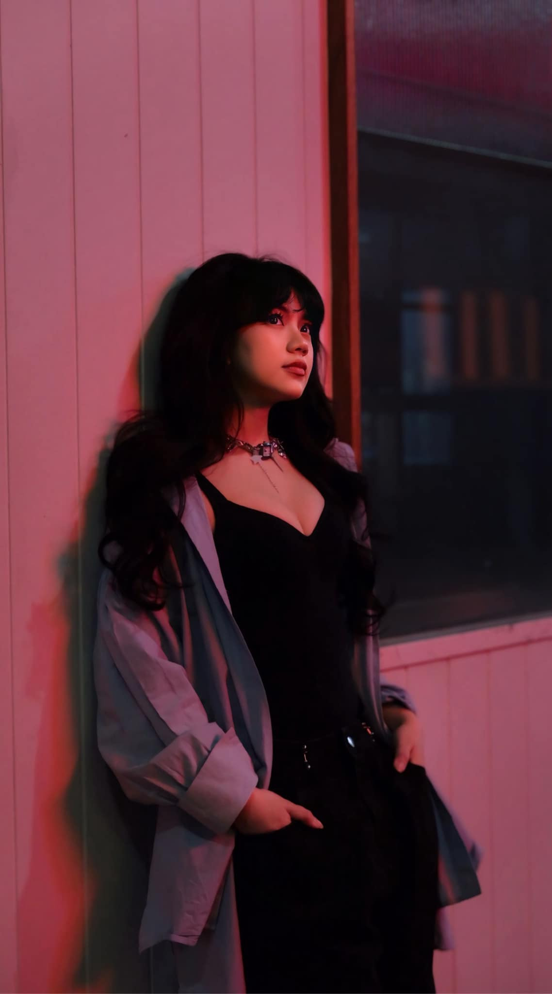 Bảo Hân được ví như "chị em song sinh" với Linh Ngọc Đàm. Cô có khuôn mặt với nhiều đường nét tương đồng, cùng phong cách cá tính nên không ít người đã lầm tưởng họ là 2 chị em ruột.