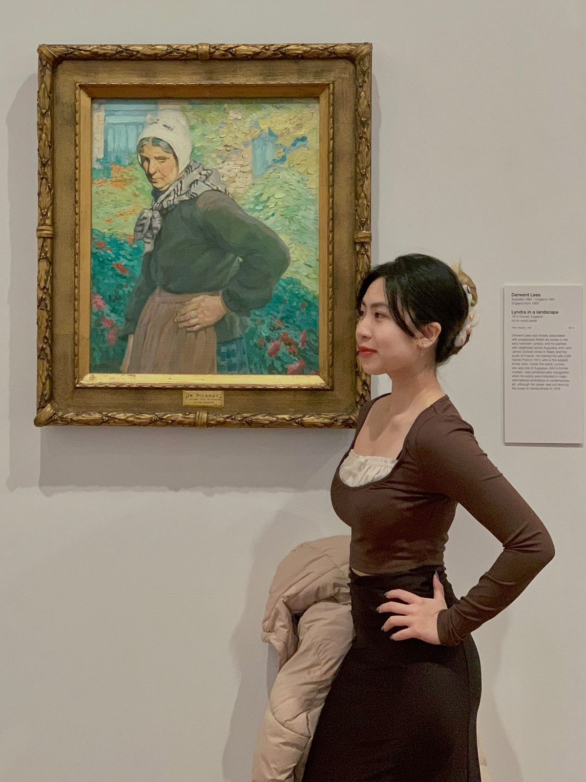 "Hot girl Olympia" đang dần thoát ra vỏ bọc an toàn, sống với những sở thích và mục tiêu của mình.