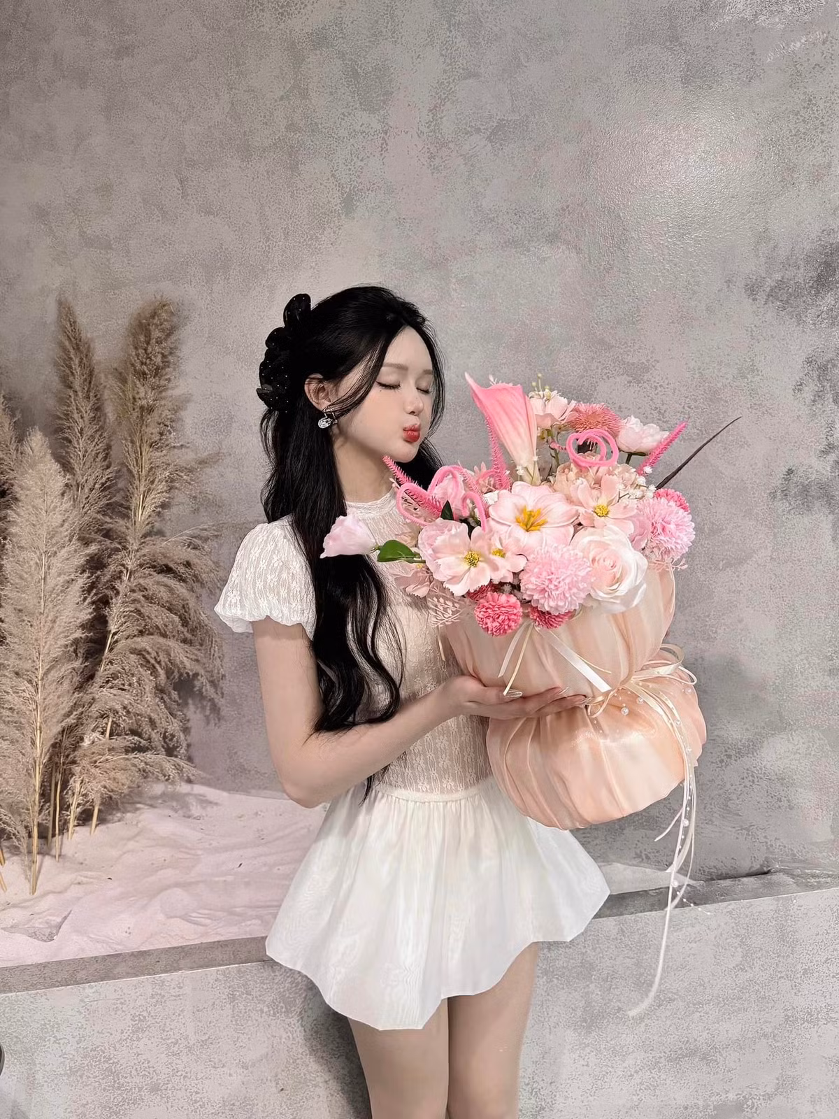 Nàng Tiktoker sở hữu hơn 300.000 người theo dõi cùng hơn 12 triệu lượt thích.