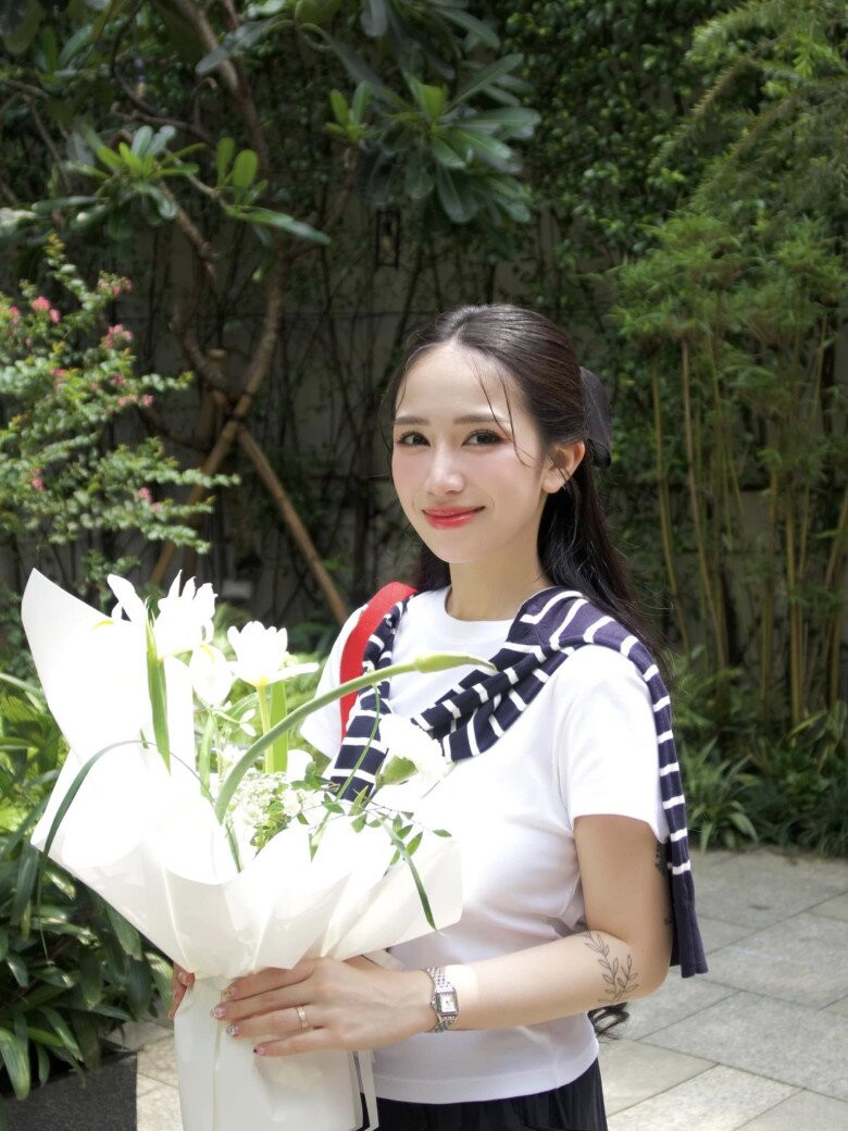 Hai me bim co gia the khung cham dien do doi, xach tui hieu-Hinh-5