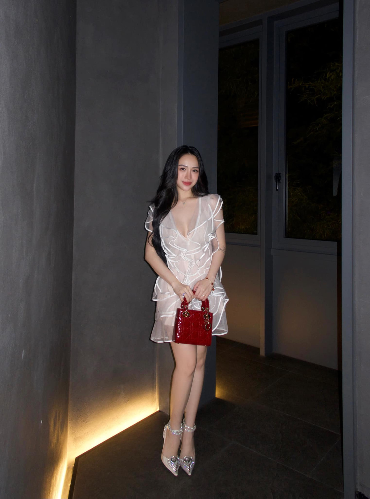 Hai me bim co gia the khung cham dien do doi, xach tui hieu-Hinh-7