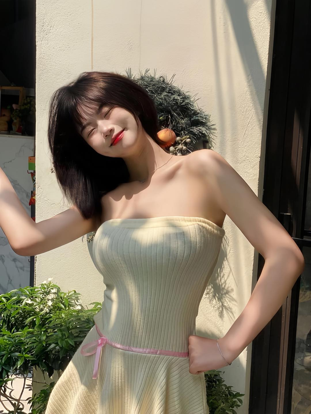 Bắt đầu đăng video từ tháng 6/2023, cô nàng hiện sở hữu hơn 5,7 triệu người theo dõi trên Tiktok.