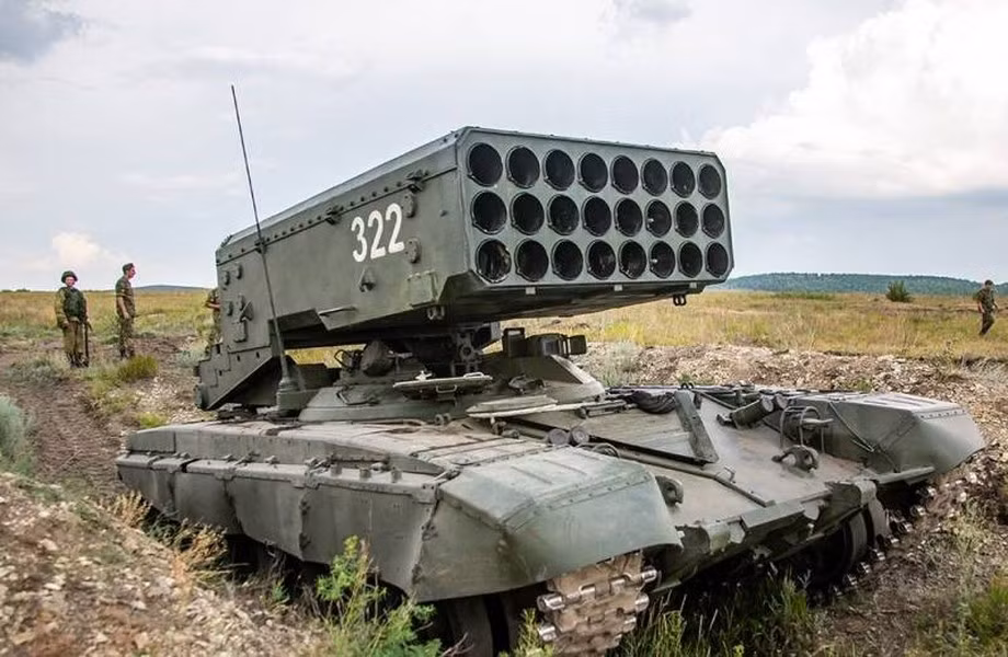 Cụ thể, lần đầu tiên báo chí biết đến tổ hợp TOS-3 Dragon là vào tháng 2/2024.