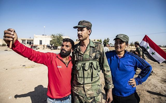 Một ngày trước đó, SAA đã rút khỏi một số vị trí ở phía Bắc al-Hasakah sau một cuộc tấn công bất ngờ của các tay súng thuộc Quân đội quốc gia Syria tự xưng (NSA) do Thổ Nhĩ Kỳ hậu thuẫn.