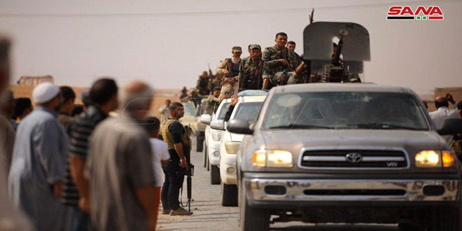 Mặc dù quân đội chính phủ đã rút lui nhưng Lực lượng Dân chủ Syria (SDF) do người Kurd lãnh đạo đã tìm cách đẩy lùi cuộc tấn công của NSA và chiếm lại nhiều vị trí trong thị trấn.