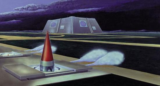 Hệ thống phòng không và phòng thủ tên lửa bảo vệ thủ đô Moscow của Nga là một trong những hệ thống đánh chặn hiện đại nhất trên thế giới; bao gồm các bệ phóng tên lửa phòng không dày đặc, hệ thống đánh chặn tên lửa tầm cao và trạm radar hình chóp cụt tứ diện độc đáo, công suất đủ mạnh để phát hiện các vụ phóng tên lửa nhằm vào nước Nga.