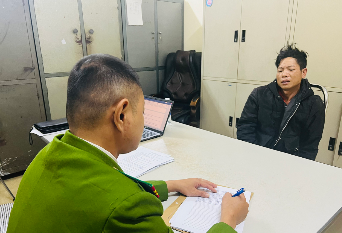 Lao Cai: Cho di nho xe may, nguoi phu nu bi sat hai da man