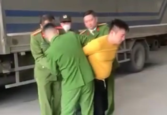 Son La: Thu kho bi chem chet nghi do mau thuan voi nguoi giao hang