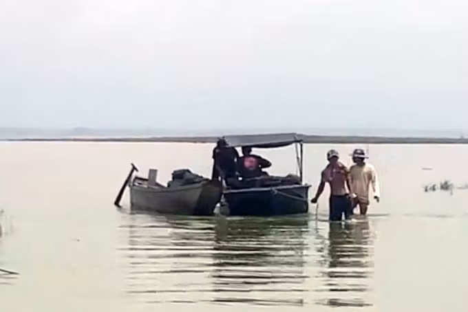  Hai kiểm lâm bị khống chế, đánh đập: Ngày 4/7, Công an huyện Định Quán, tỉnh Đồng Nai xác định nhóm người đánh bắt thủy sản trên hồ Trị An (xã Thanh Sơn) có dấu hiệu Chống người thi hành công vụ khi khống chế, đánh đập hai kiểm lâm. Theo đó, khi thu giữ các ngư cụ đánh bắt thủy sản trái phép trên hồ Trị An, hai kiểm lâm viên là Nguyễn Văn Lưu và Nguyễn Thanh Lương (Trạm kiểm lâm số 1 thuộc Khu bảo tồn thiên nhiên văn hóa Đồng Nai) bị 11 người khống chế, đánh đập. Nhận tin báo, công an đến xử lý, giải thoát cho hai kiểm lâm. 