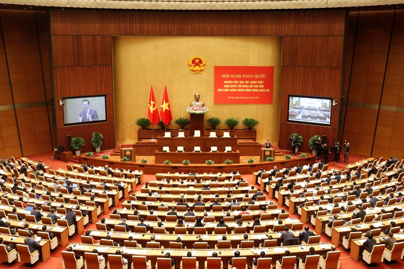 Hon 1,44 trieu can bo, dang vien quan triet Nghi quyet Hoi nghi T.U 8