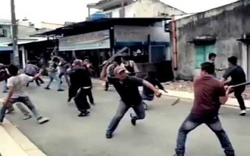 Theo một lãnh đạo xã Tân Lâm, đầu tháng 4/2023, giữa ông Khải và con của "Hoàn Xuyến" cũng xảy ra ẩu đả cho đến ngày 9/5, thì xảy ra vụ đuổi chém này. Sau khi Hoàn bị bắt, tình hình an ninh trật tự trên địa bàn xã đã ổn định. (Ảnh minh họa, nguồn Internet)