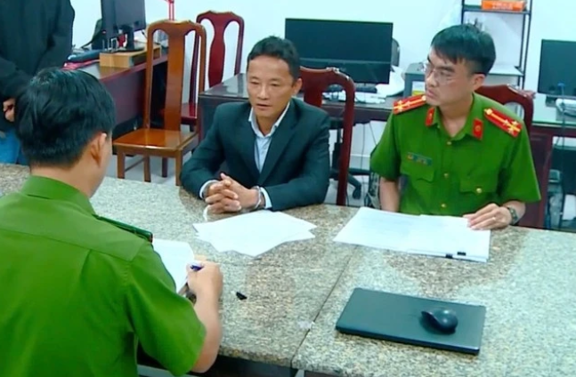 Bình "con" dùng vỏ bọc trên để che giấu những hoạt động phạm pháp ở khách sạn Thiên Bình (số 4 đường Bùi Thị Xuân, phường Phước Tiến, TP Nha Trang) và khách sạn Thiên Bình 2 (số 25 đường Tô Hiến Thành, phường Tân Lập, TP Nha Trang). Ngày 20/10/2011, Công an tỉnh Khánh Hòa đã huy động gần 200 cán bộ, chiến sĩ công an để triệt phá tụ điểm “ăn chơi trụy lạc” do Bình “con” cầm đầu tại khách sạn Thiên Bình và Thiên Bình 2.