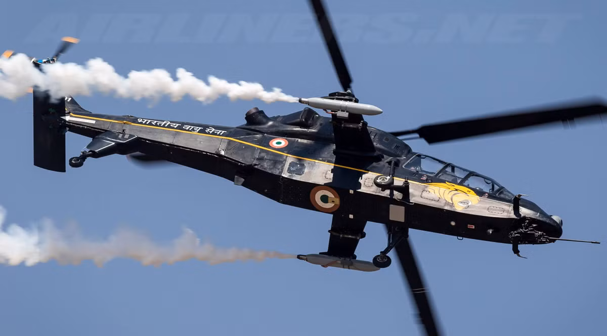 Tuy vẫn còn đang trong giai đoạn thử nghiệm, nhưng theo HAL thì LCH đã giành được nhiều sự quan tâm từ một loạt quốc gia với đặc thù giá rẻ, tính năng đa nhiệm, cơ động cao ở trần bay lớn.