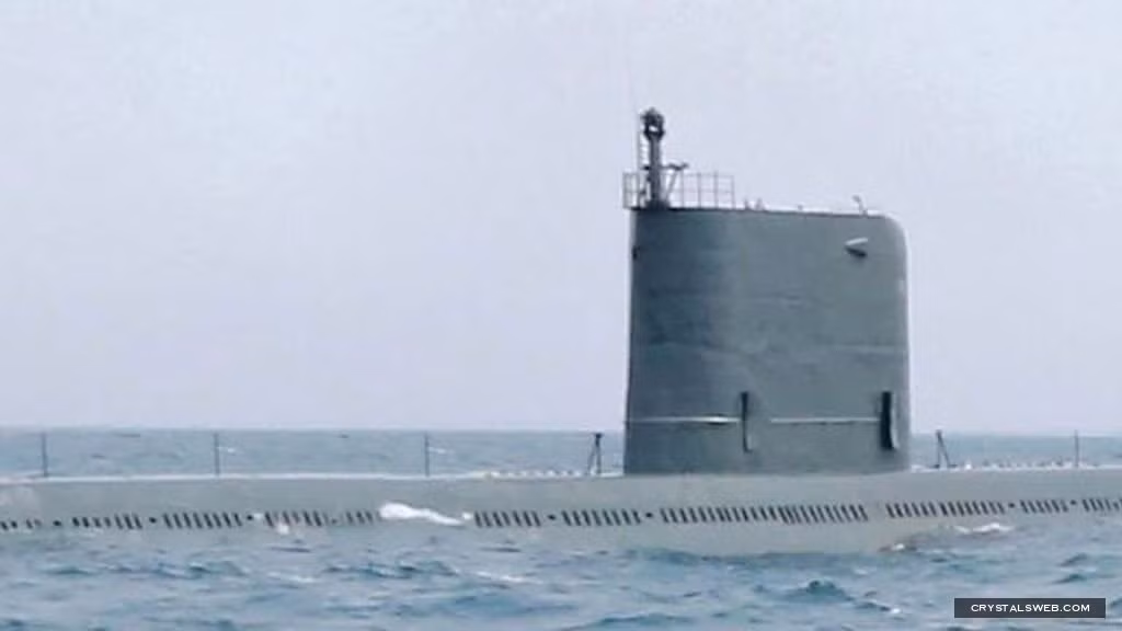 Đặc biệt, gần đây Triều Tiên được cho là đã phát triển thành công tàu ngầm phi hạt nhân mang được cả tên lửa đạn đạo tầm trung.