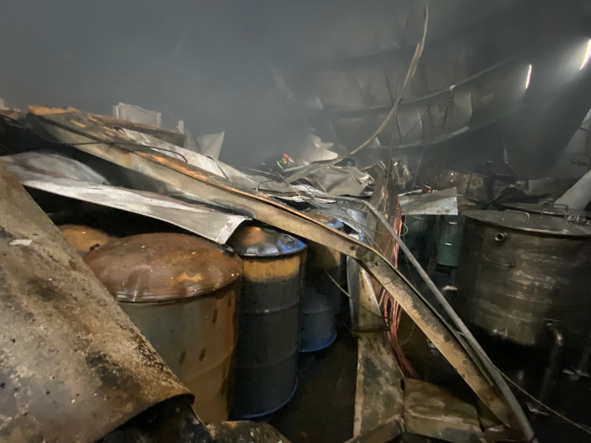 Hiện vụ cháy lớn tại Công ty TNHH ESD Korea Vina ở Bắc Ninh đang được cơ quan chức năng điều tra, làm rõ. 