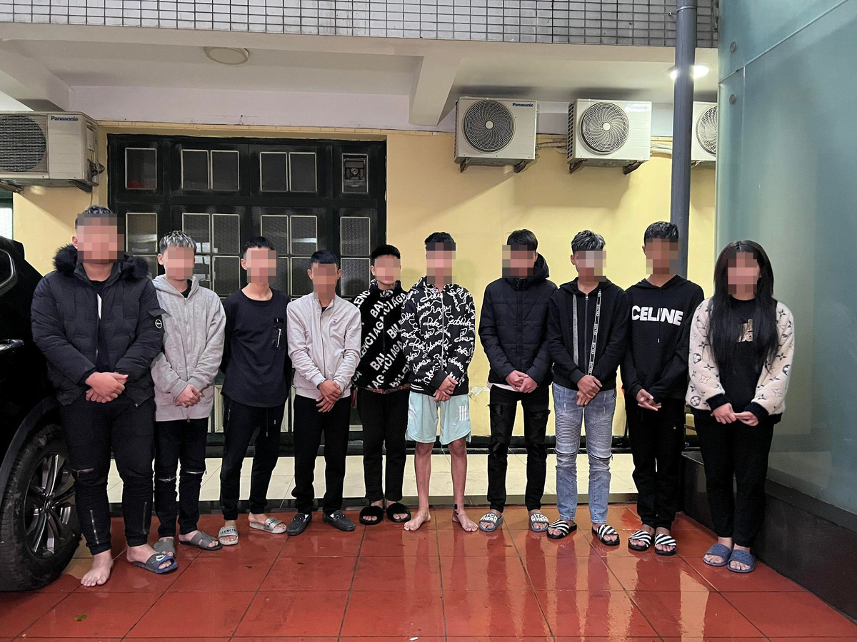 Ha Noi: Bat nhom thieu nien gay ra hang loat vu trom cap