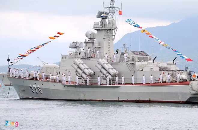 Thuong co tau ngam Da Nang, Ba Ria-Vung Tau trong sang nay-Hinh-2