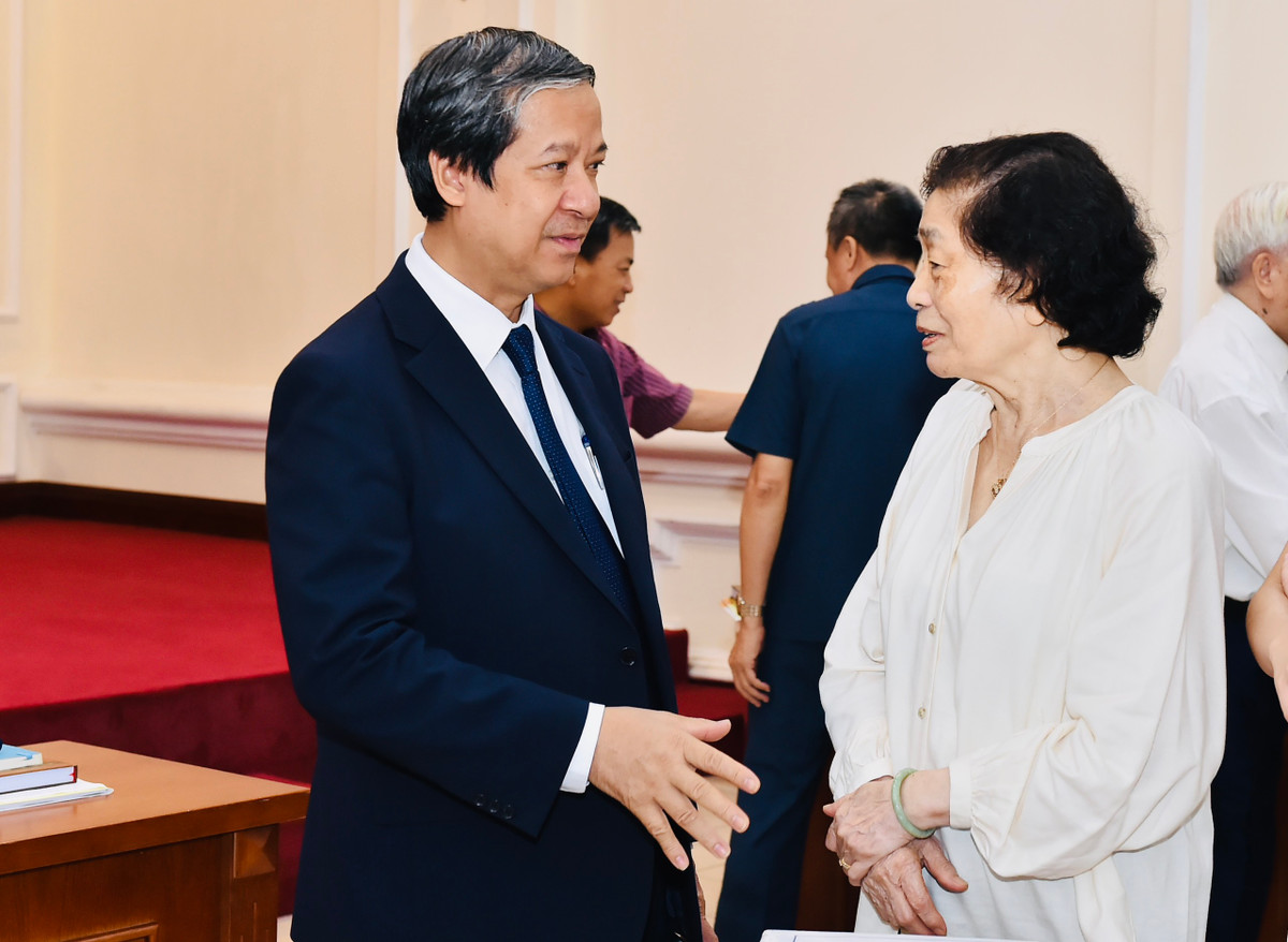 GS.VS.NGND Pham Minh Hac: Bac 'dai su' thoi hien dai-Hinh-3