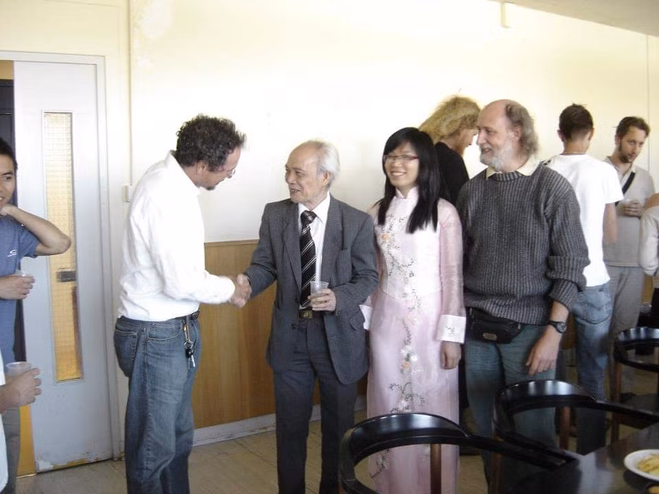 TS Nguyen Thi Kim Thanh: Tinh yeu Vat ly “khac di” tu giai Ta Quang Buu-Hinh-4