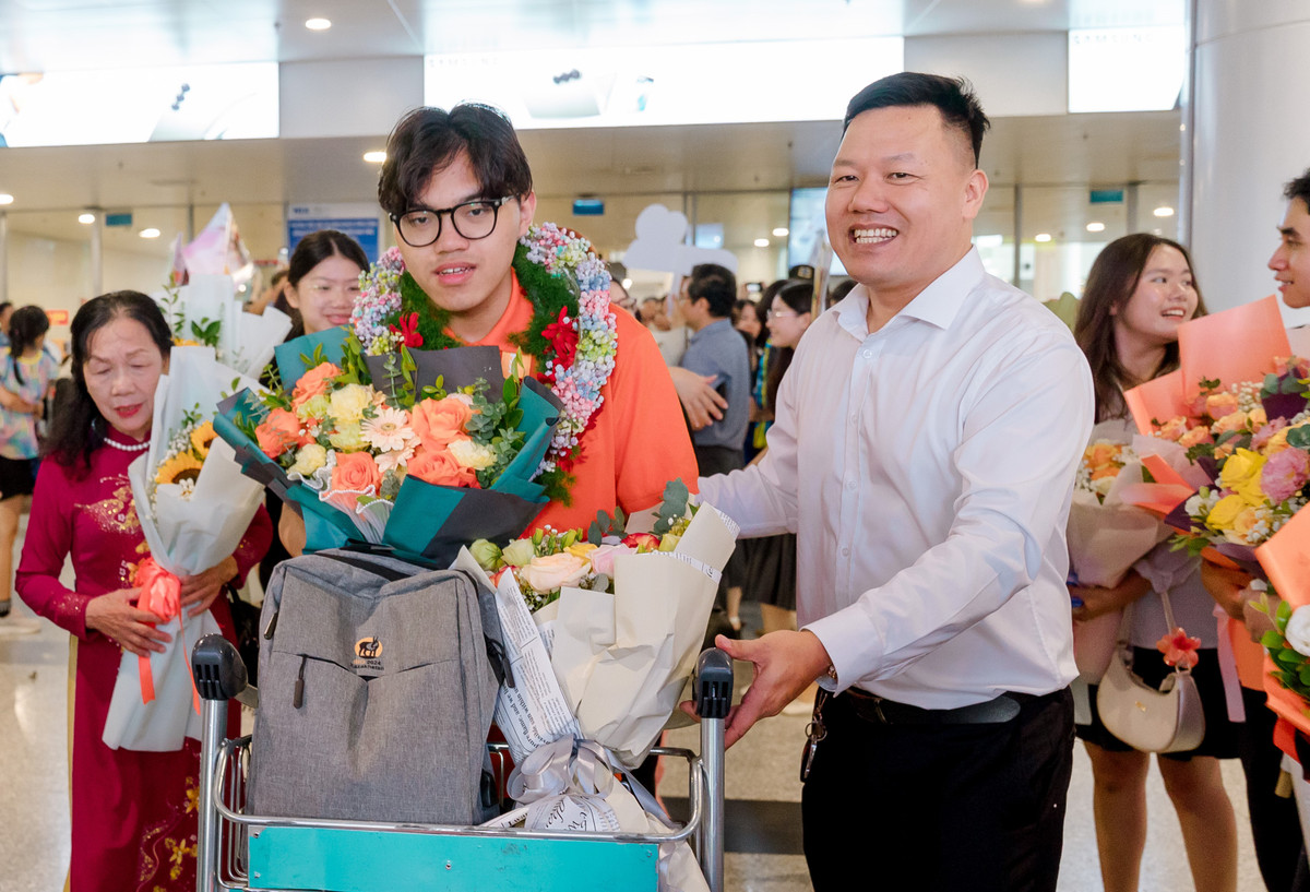 Cu 'be lai' gianh HCV Olympic Sinh hoc quoc te cua Nguyen Tien Loc-Hinh-3