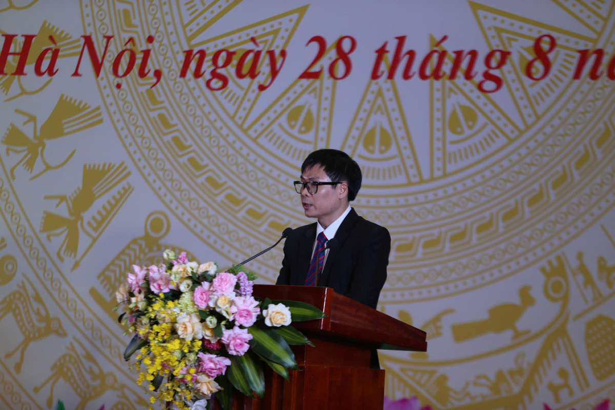 Le ton vinh tri thuc Khoa hoc va Cong nghe tieu bieu nam 2024-Hinh-18