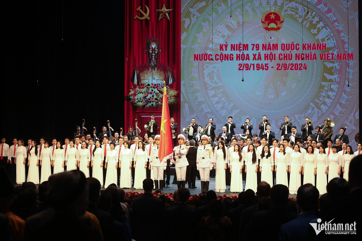 Tong Bi thu, Chu tich nuoc chu tri le ky niem 79 nam Quoc khanh-Hinh-4