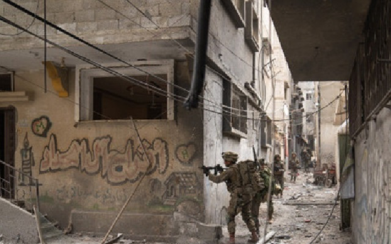 Tờ Hadashot (Israel) cũng tiết lộ rằng sau khi binh sĩ Israel bị phục kích ở thị trấn biên giới Qaouzah đã có tổn thất lớn. Phía Israel đã điều động ít nhất 8 chiếc trực thăng để đưa các binh sĩ bị thương và thiệt mạng đến bệnh viện Rambam ở phía tây bắc cảng Haifa để cấp cứu khẩn cấp. Ảnh: IDF.