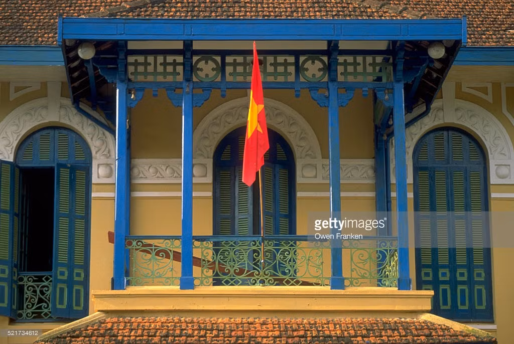 Nét kiến trúc Pháp tại một công sở ở Hà Nội.