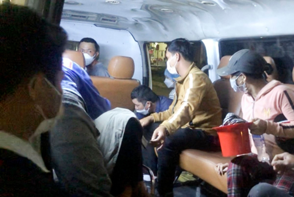 Xac minh viec xe cap cuu bi chan khi vao benh vien cho benh nhan-Hinh-2