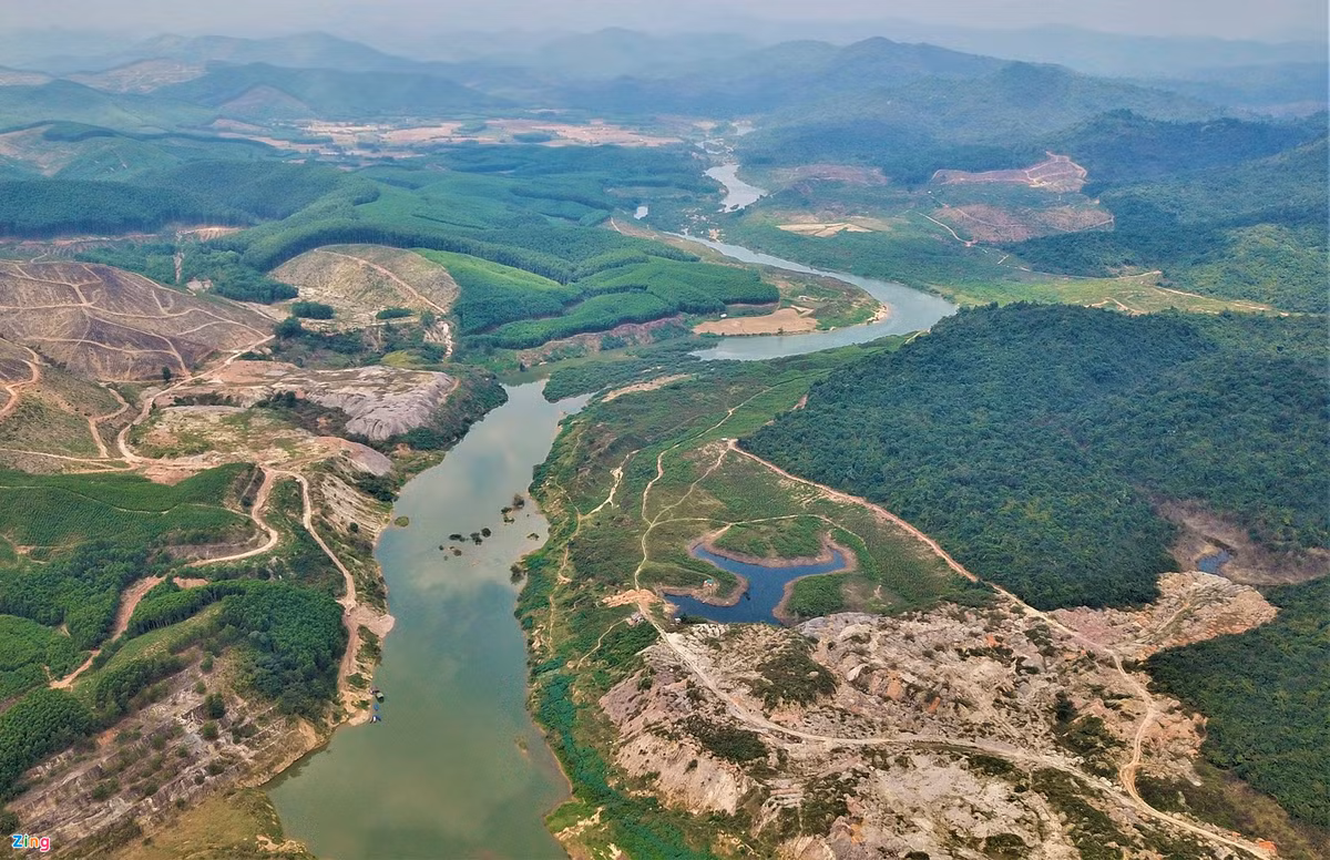 Ho thuy loi lon nhat Nghe An sau hon 10 nam dang do-Hinh-5