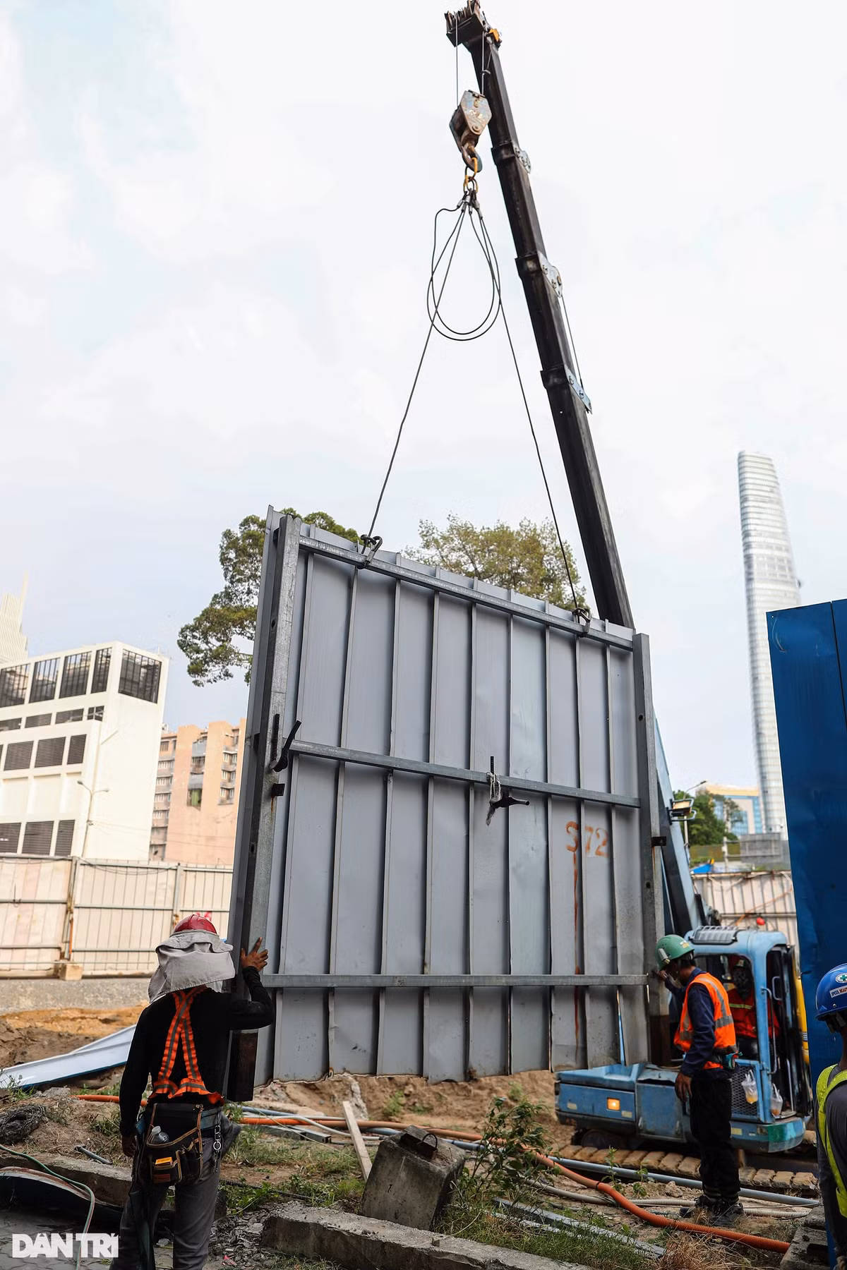 Dự kiến, mặt bằng khu vực đường Lê Lợi sẽ được hoàn trả trước ngày 30/4.