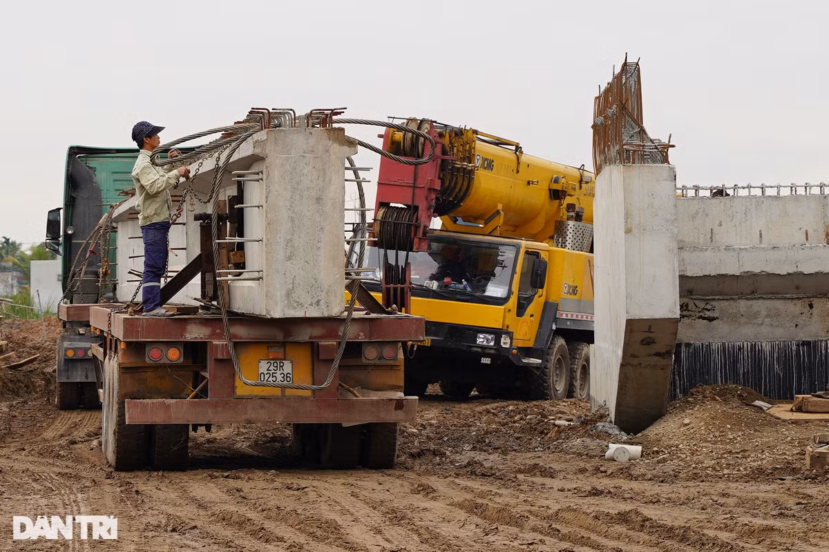 Dai cong truong o Hai Phong xay cau hon 800 ty dong noi hai bo song Van Uc-Hinh-6