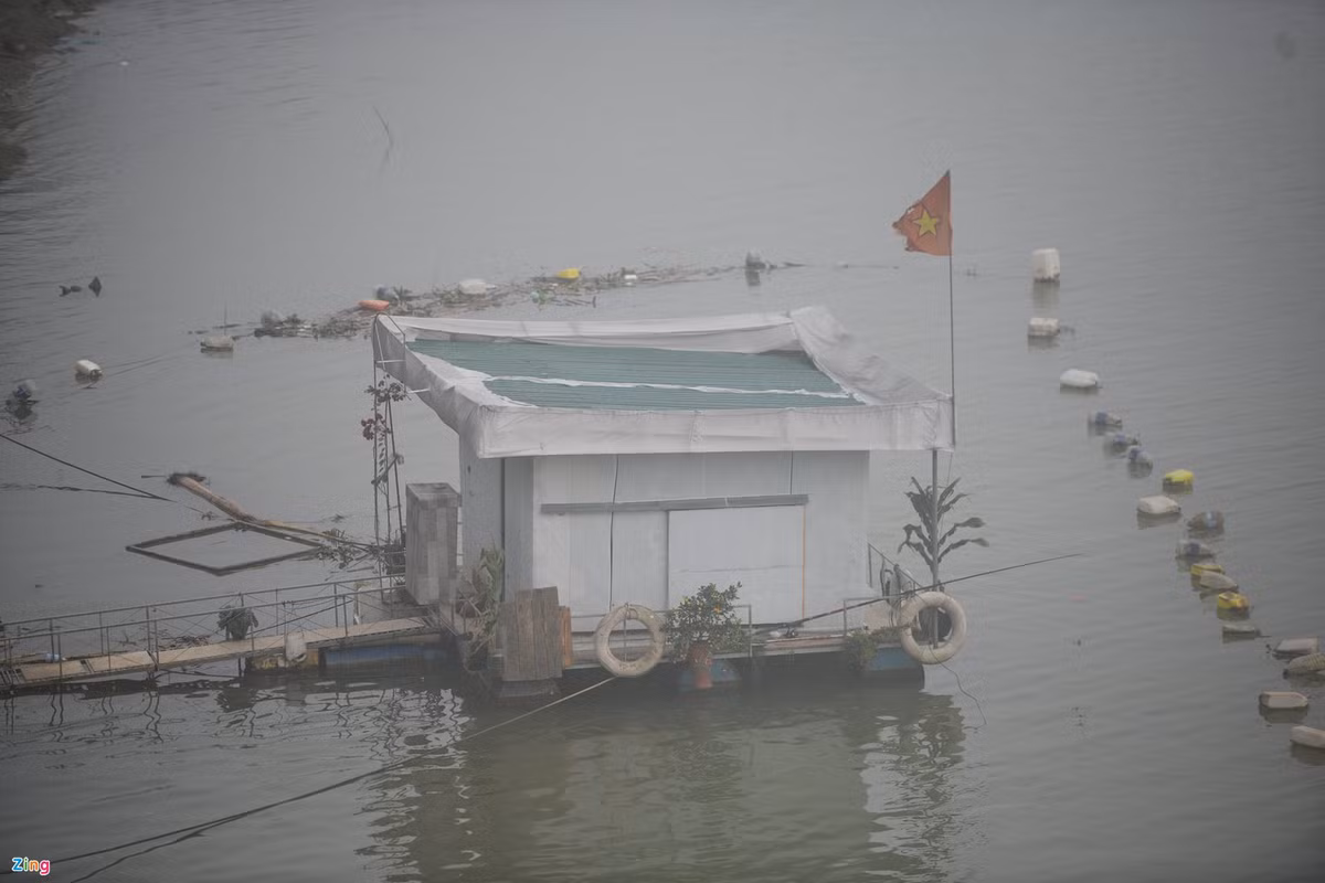 Hà Nội nhiều lần đứng trong nhóm các thành phố có chỉ số ô nhiễm không khí cao, có lúc trên 300 đơn vị.