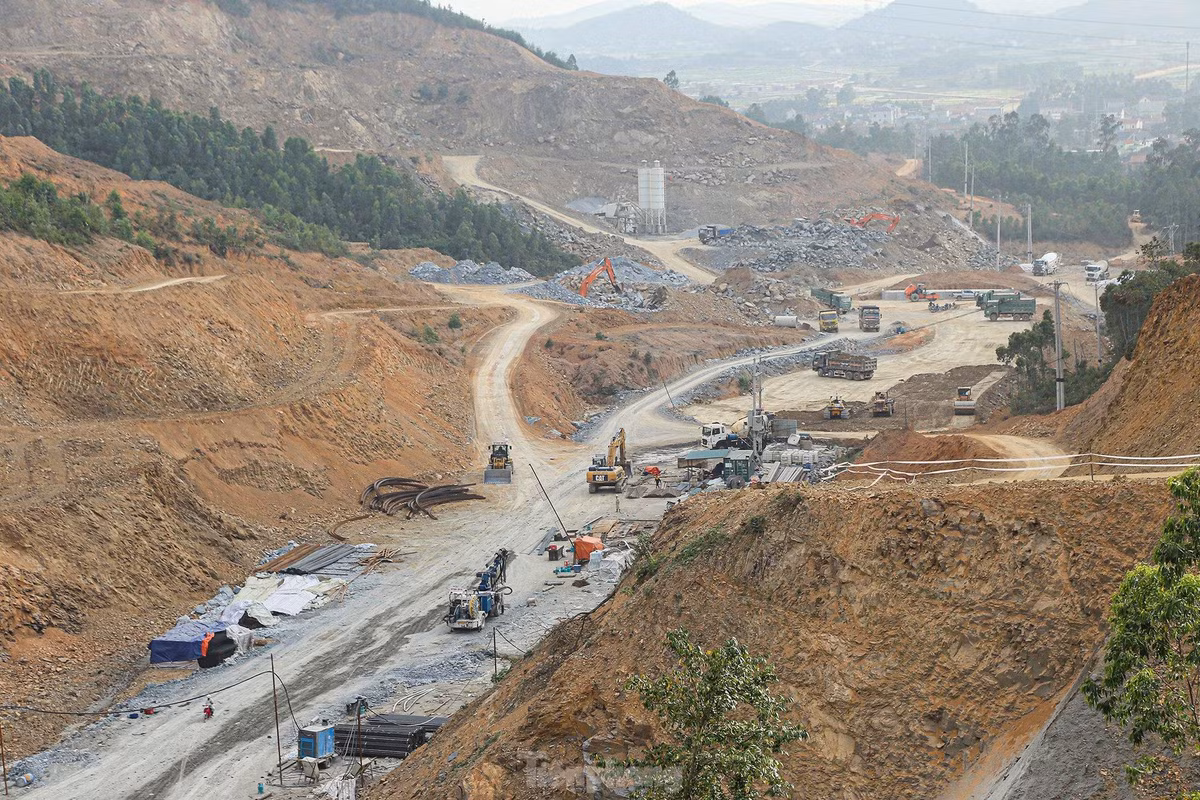 Cao toc Bac - Nam di qua dia phan Nghe An sau hon nua nam trien khai