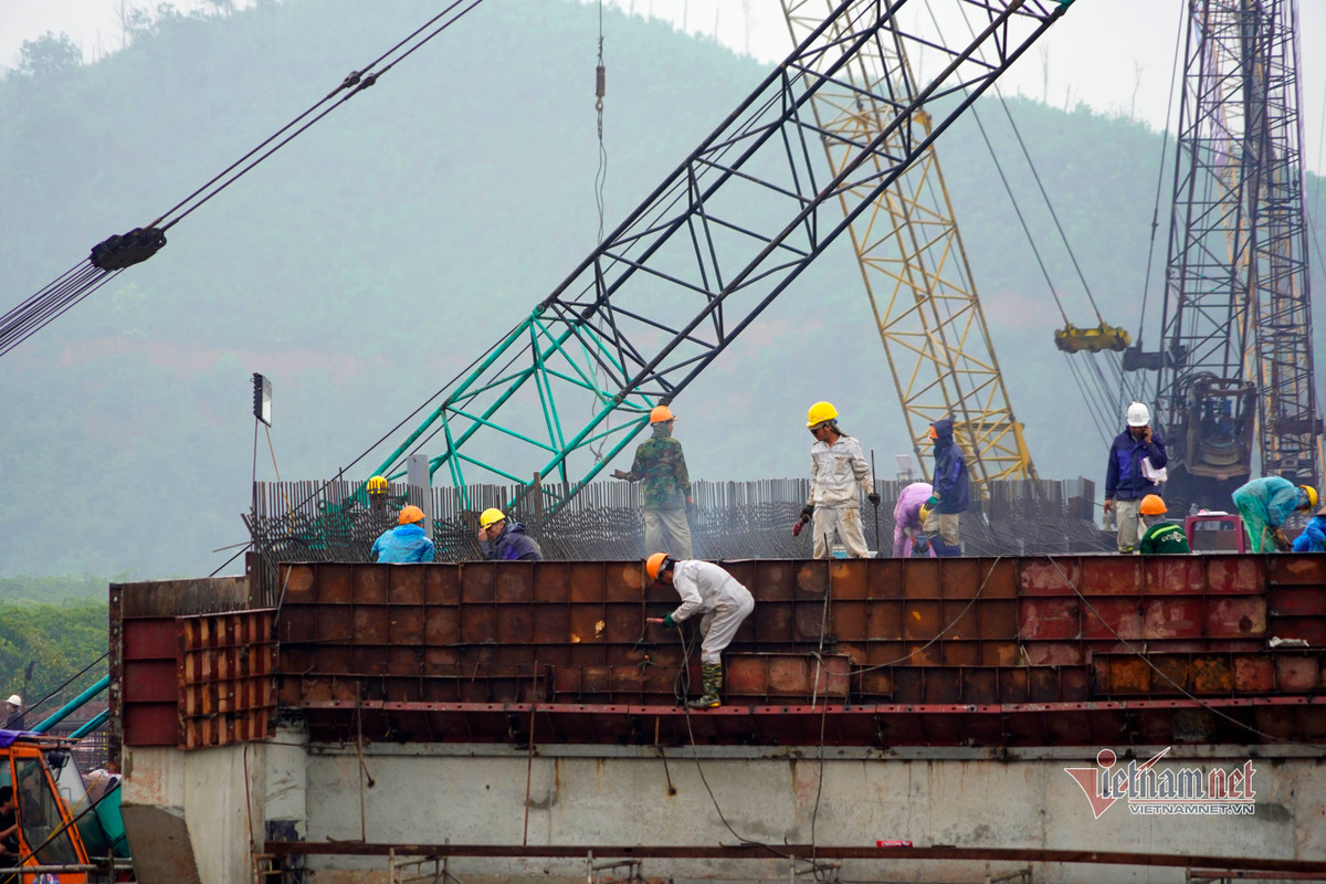 Hà Nội đến Móng Cái chỉ mất 3 giờ chạy xe từ tháng 4 - Hình 4 Ha Noi den Mong Cai chi mat 3 gio chay xe tu thang 4-Hinh-4