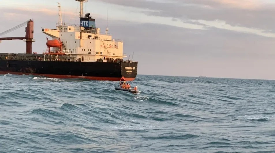 Tim thay thi the cuoi cung trong vu chim tau ca Binh Thuan-Hinh-2