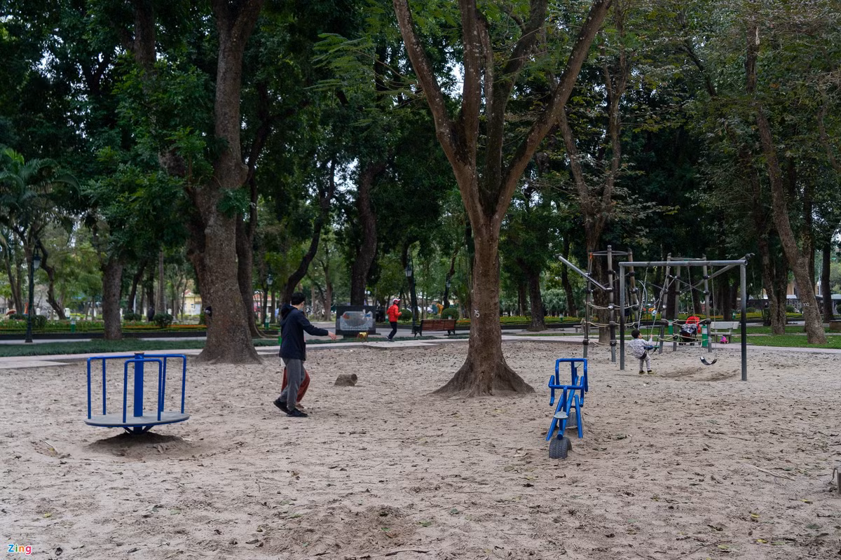 Khu vui chơi chung không mất phí thì thiếu hấp dẫn và ít.