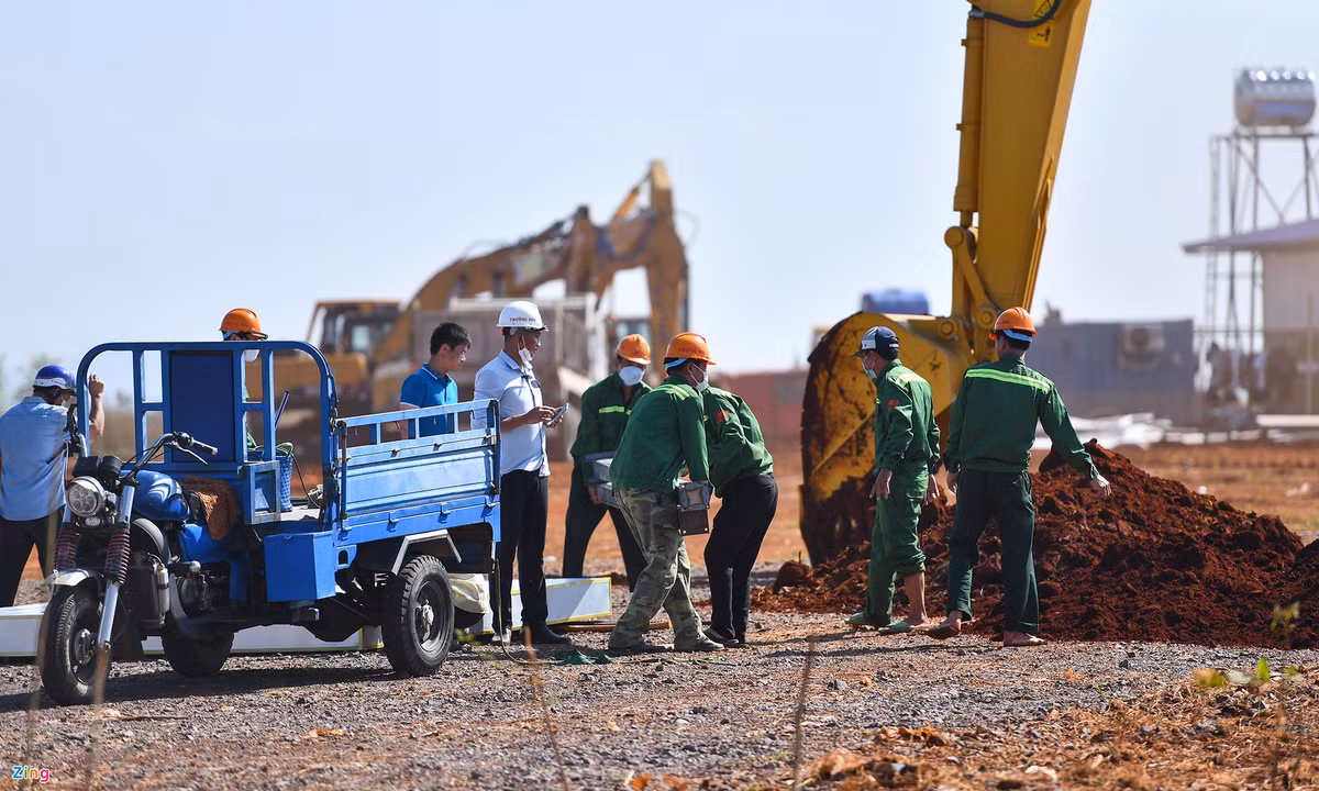 Can canh Du an san bay Long Thanh sau khi bi Thu tuong nhac nho-Hinh-6