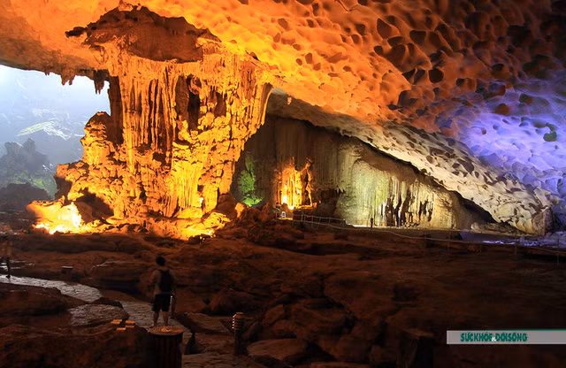 Kham pha ve dep hang dong day quyen ru o Ha Long